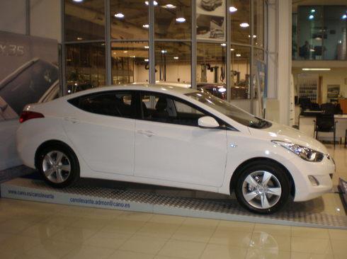 Hyundai Elantra 1.6 MPI GL 132HP COMFORT