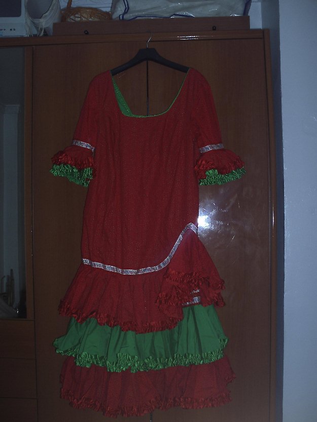 Vendo trajes de flamenca