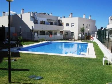 Apartamento con 2 dormitorios se vende en Benalmadena Costa, Costa del Sol