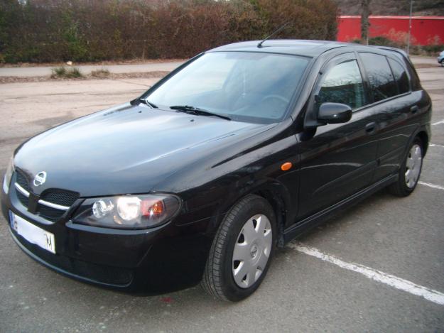 vendo nissan almera 2005