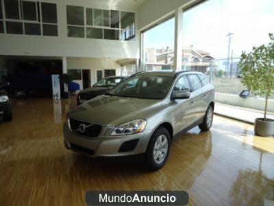 Volvo XC60 D3 163cv MOMENTUM AUTO.