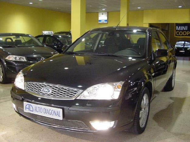 Ford Mondeo del año 2006 en Barcelona