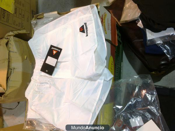 se vende lote de ropa para mercadillo, invierno y primaveras a solo 1 euro la unidad!envios a cualquier lugar de España