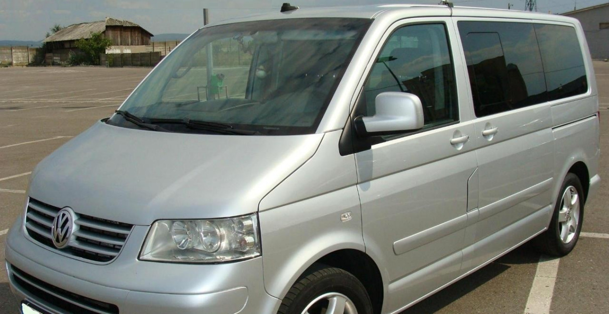 Volkswagen Multivan T5 2.5 TDI