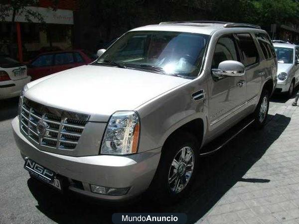 Cadillac Escalade 6.2 V8 Sport Luxury