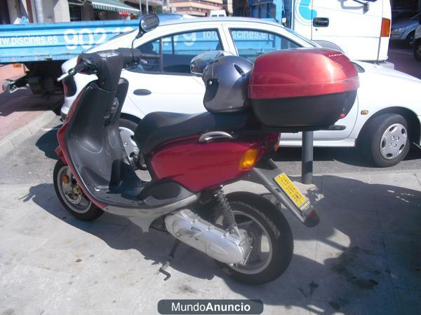 YAMAHA NEOS 49, IMPECABLE