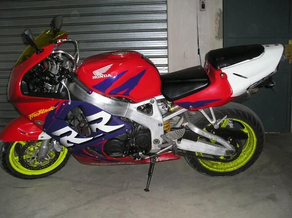 cbr 900 rr fireblade 98