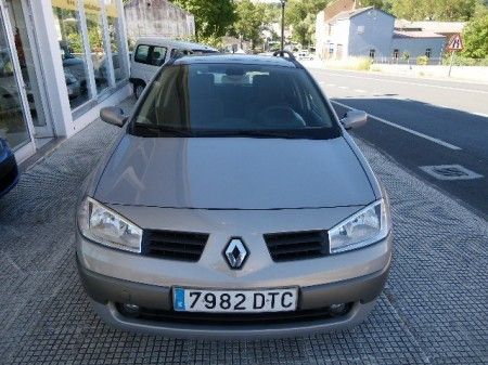 RENAULT MEGANE GRAND TOUR 1.9 DCI 130 CV 6 VEL DYNAMIQUE(TECHO-CLIMA, ETC...) - Lugo