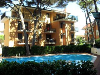 Apartamento : 4/6 personas - piscina - eraclea mare  venecia (provincia de)  veneto  italia