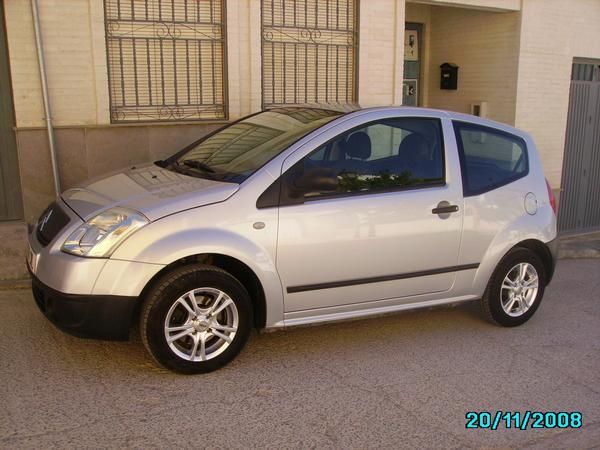 Citroen  C-2      1.100   inyeccion