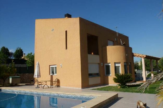 Chalet en venta en Ontinyent, Valencia (Costa Valencia)