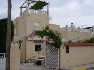 Chalet en venta en Pinar de Campoverde, Alicante (Costa Blanca)