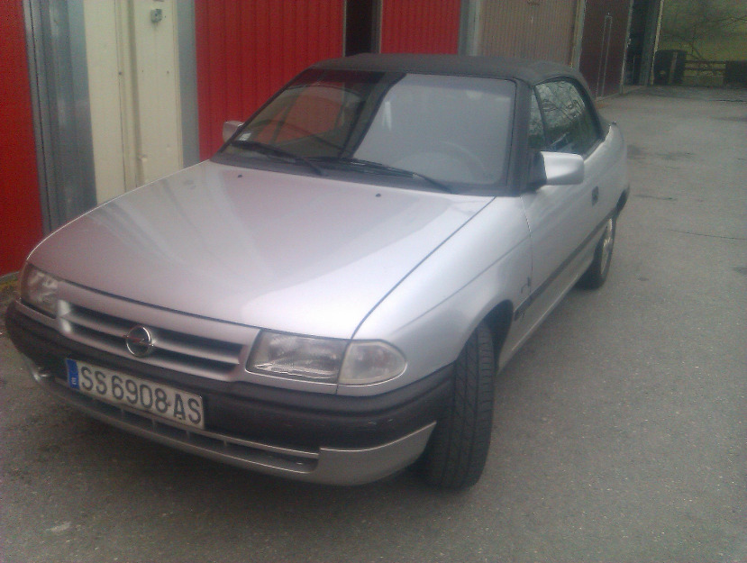 Opel Astra Bertone 2.0 Cabrio!!!!! Muy buen precio