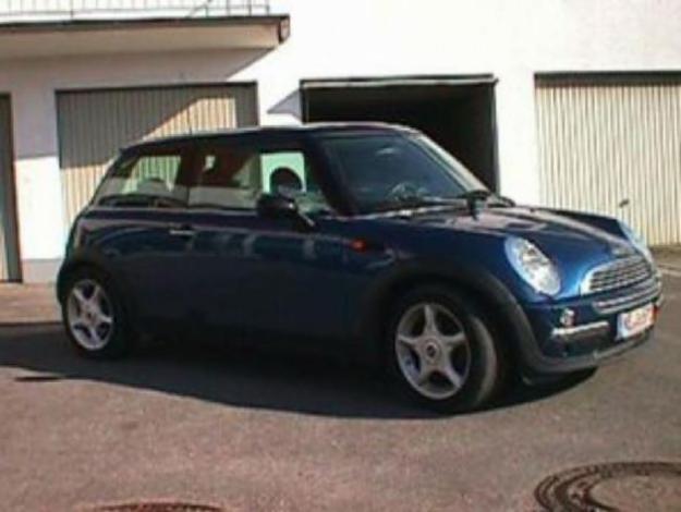 Comprar coche Mini Cooper 1.6 '03 en La Zubia