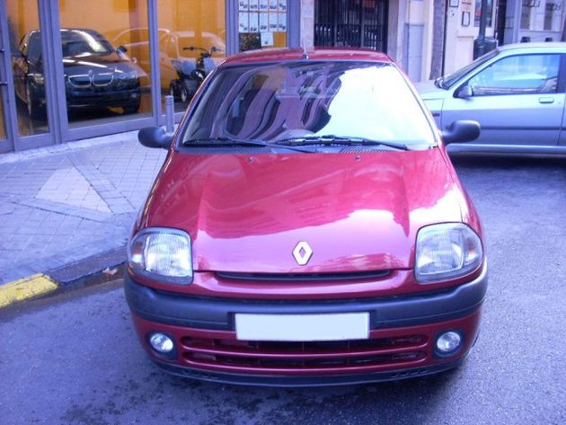 RENAULT Clio 1.9D RT