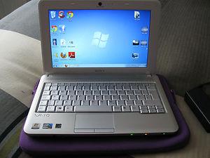 Portatil Sony Vaio Netbook, modelo pcg-21313m