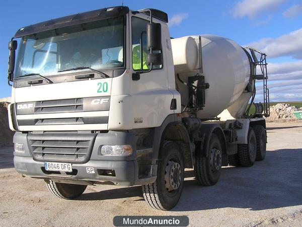 SE VENDE CAMION HORMIGONERA