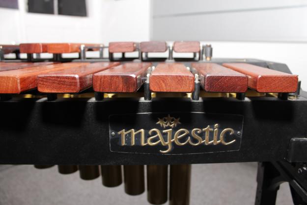 Se vende - Marimba Majestic mod: 7643H