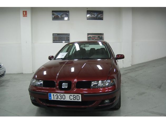 SEAT LEON 16 16V SIGNO    HISTORIAL EN SEAT