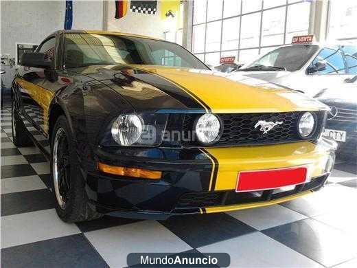 Ford MUSTANG V6 4.0 210CV