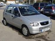 Se vende coche pequeño ideal para ciudad, barato y pocos kilometros.