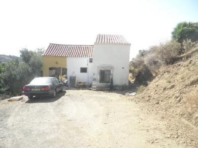 Terreno con 2 dormitorios se vende en Estepona, Costa del Sol