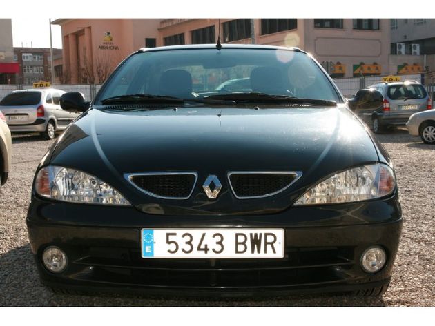 RENAULT MEGANE COUPE-FLIPER-