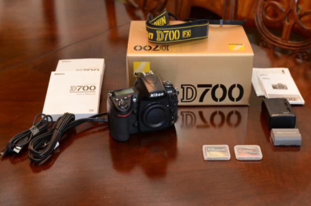 Nikon D700 12.1 MP Digital Camera