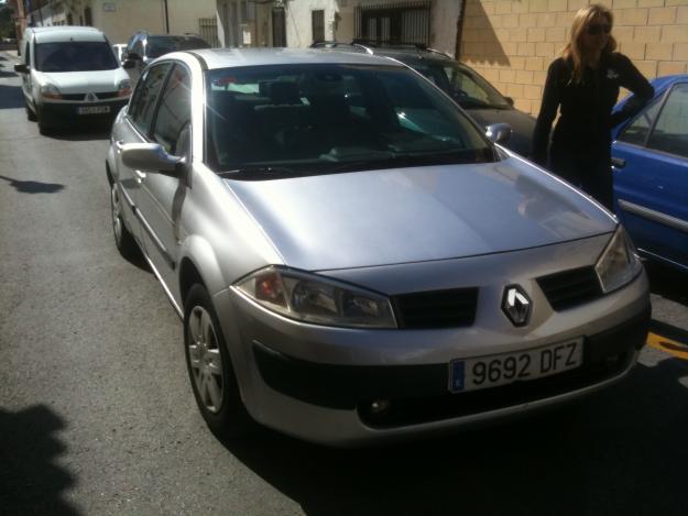 Renault Megane 1.5 CONFORT DYNAMIQUE DCI105