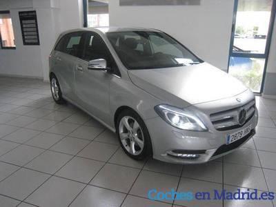 Mercedes Benz B180