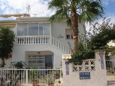 Bungalow con 4 dormitorios se vende en Ciudad Quesada, Costa Blanca