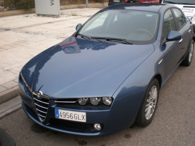 ALFA ROMEO 147 147 1.9JTD Distinctive 120cv DIESEL 230mes