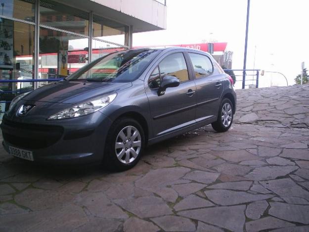 PEUGEOT 207 CONFORT 1.4 75 CV AÑO 2009 CON GARANTIA DE FABRICA