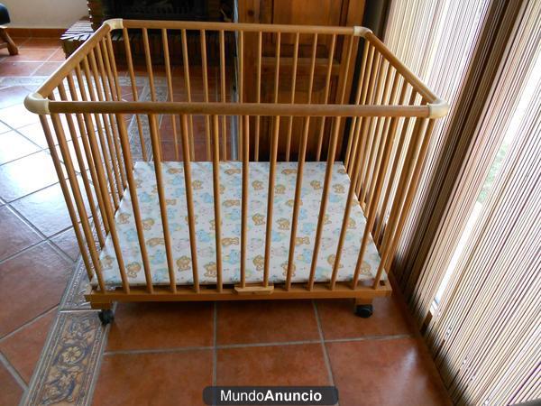 parque infantil de madera para bebes