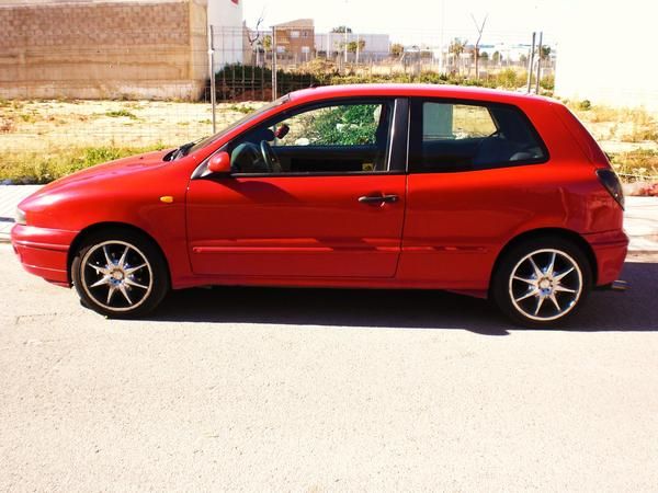 VENDO ACCESORIOS Y PIEZAS DE FIAT BRAVO