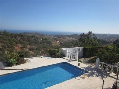 Chalet con 3 dormitorios se vende en Mijas Costa, Costa del Sol