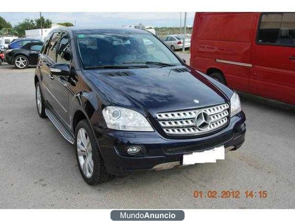 Mercedes-Benz ML 320 CDI-SPORT PAKET-AIRMATIC