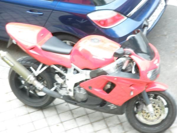 CAMBIO MOTO POR COCHE