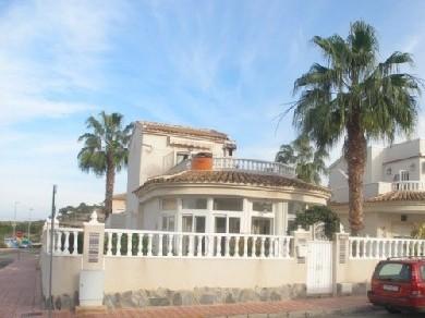 Chalet con 3 dormitorios se vende en Ciudad Quesada, Costa Blanca