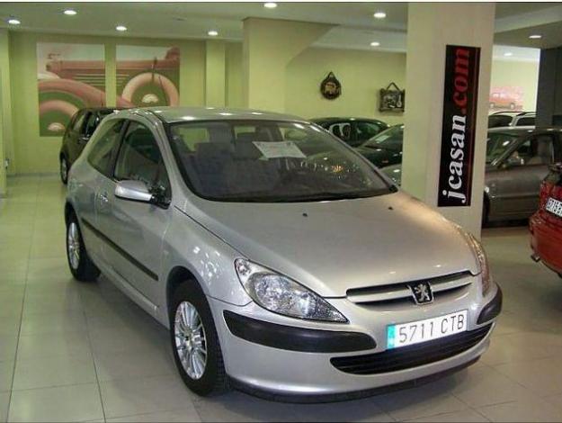 Comprar Peugeot 307 2.0 Hdi Xr '04 en Valencia