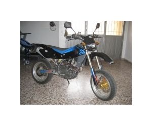 HUSQVARNA SUPERMOTARD 450