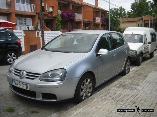 Vendo Volkswagen Golf 1.9 TDI Sportline del Año 2004