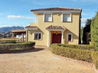 Chalet con 5 dormitorios se vende en Mijas Pueblo, Costa del Sol