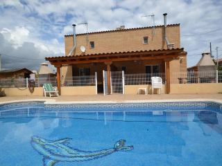 Villa : 4/5 personas - piscina - montroig  tarragona (provincia de)  cataluna  espana