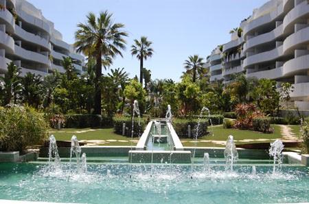 Apartamento a la venta en Puerto Banús Costa del Sol