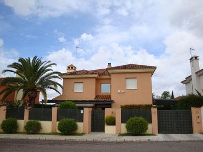 Chalet en Mairena del Aljarafe