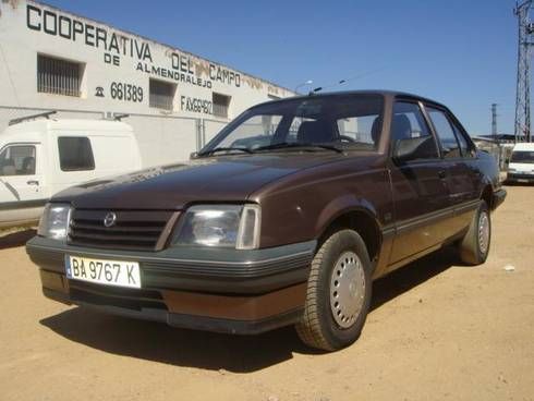 OPEL Ascona ASCONA 1.6S LS