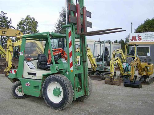 Carro industrial Manitou