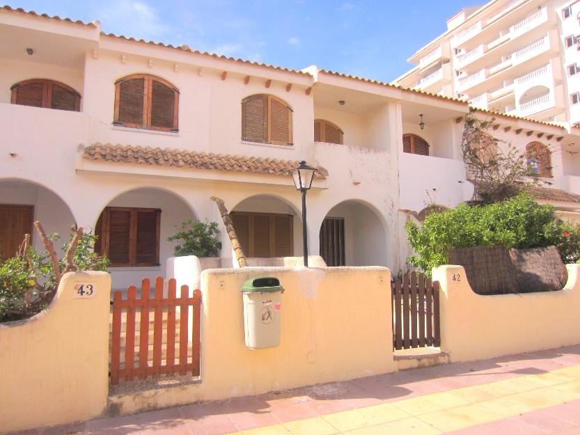 Chalet adosado en venta la manga del mar menor urb. villamorena-170m2.-3 dormitorios