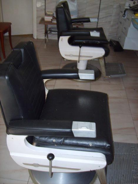 vendo dos sillones de peluquería de caballeros en asturias